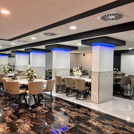 Hotel Montenegro ヴォルムス エクステリア 写真