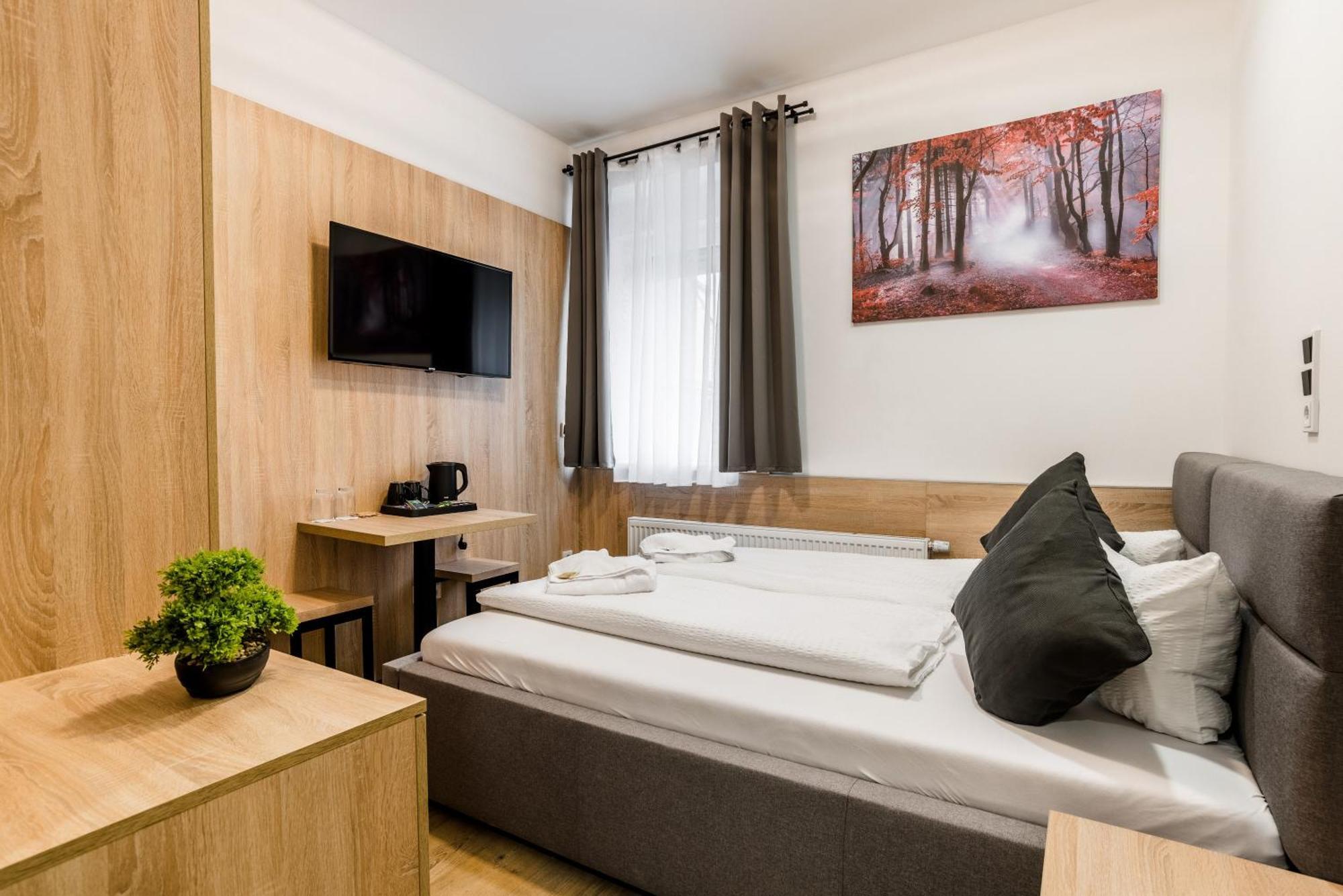 Hotel Montenegro ヴォルムス エクステリア 写真