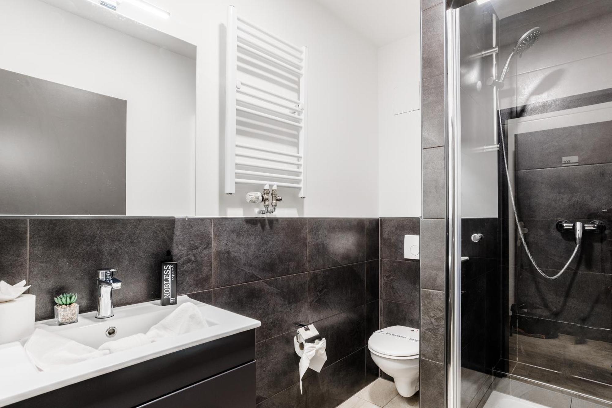 Hotel Montenegro ヴォルムス エクステリア 写真